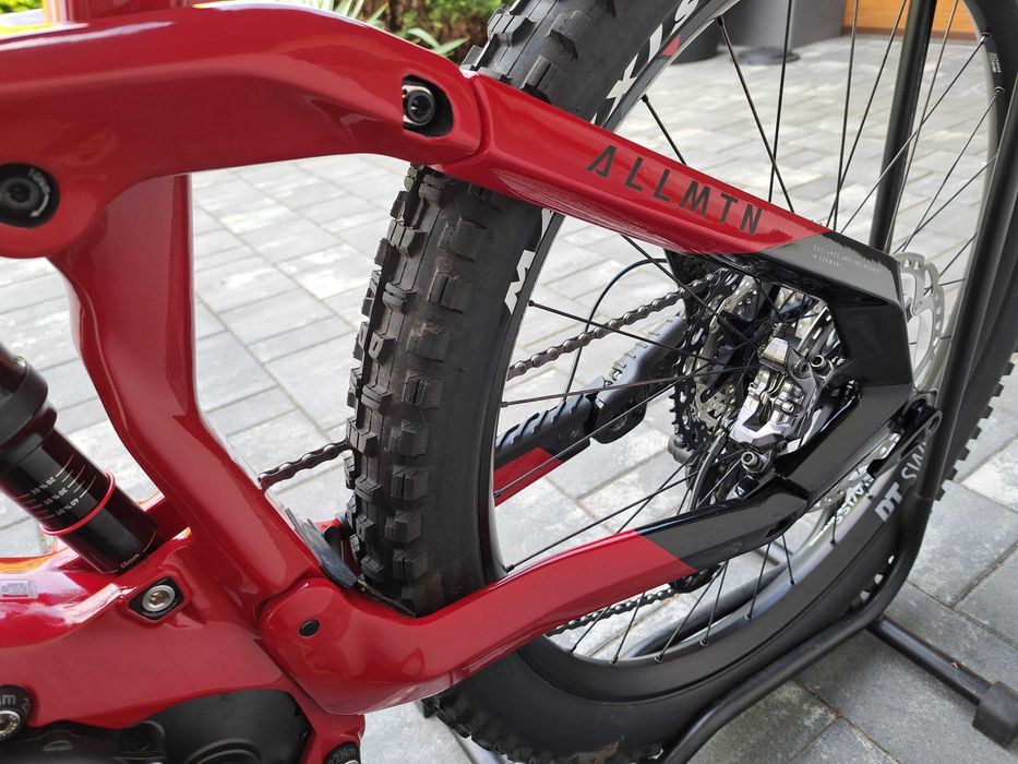 Haibike Allmtn CF 12 / YAMAHA carbon