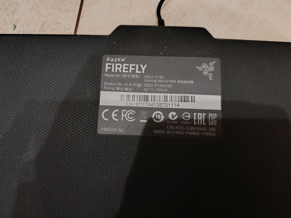 Коврик для мыши RAZER Firefly