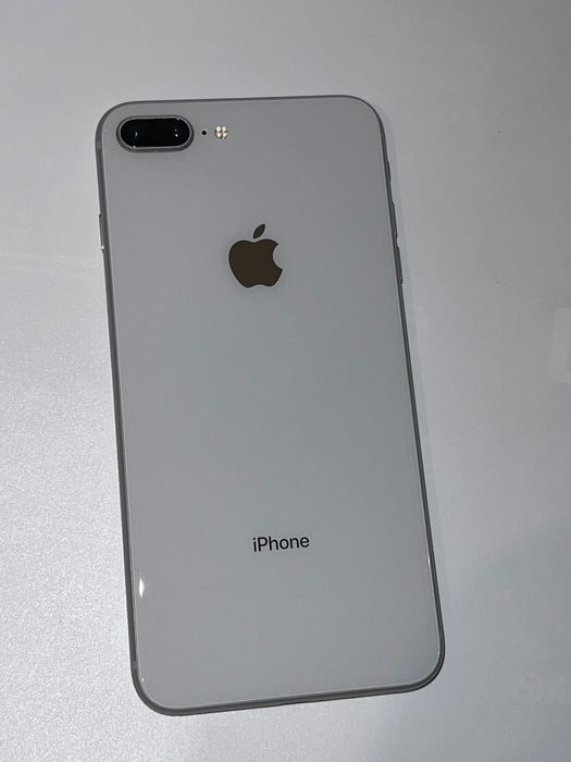 iPhone 8 plus branco