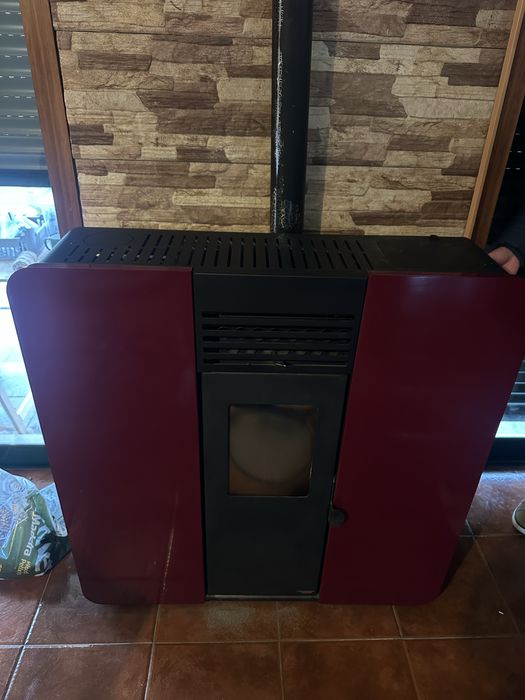 Salamandra a pellets First Slim