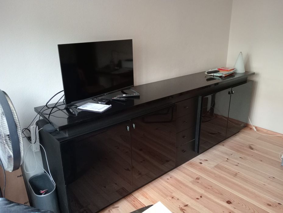 Design Armario moderno preto 2,60 m