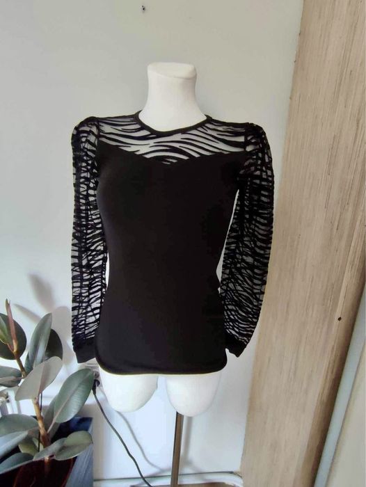 Bluzka damska czarna, długie rękawy, rozmiar uniwersalny S,M,L