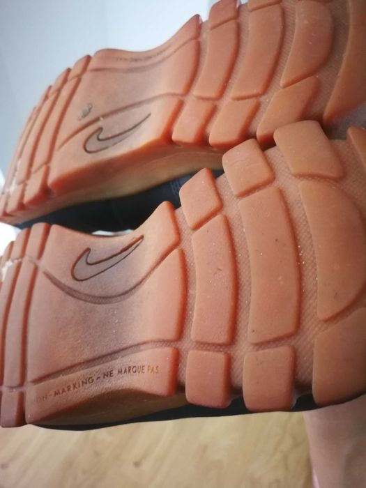 Buty zimowe Nike 24cm (38,5)