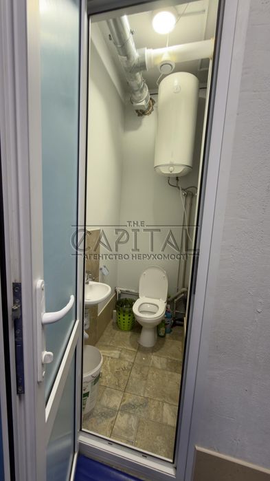 Продаж цокольне приміщення м. Бровари 109м2