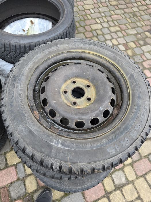 Диски з шинами 215/70/16