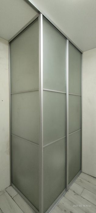 Раздвижные двери, системы , межкомнатные перегородки.