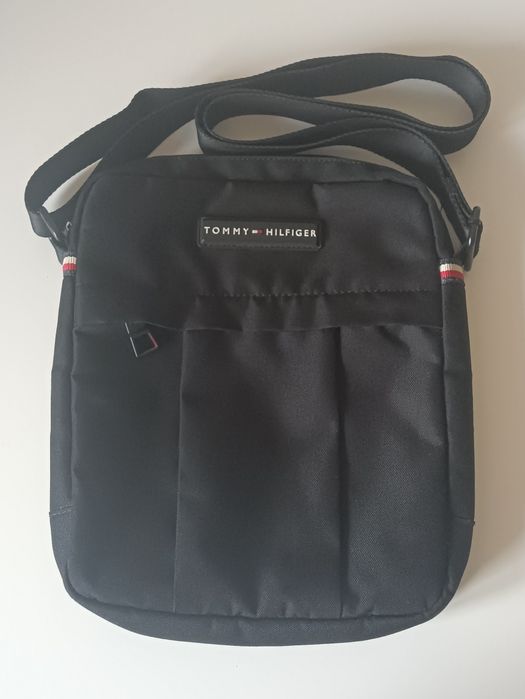 Torba Tommy Hilfiger (oryginalna) czarna listonoszka na ramię