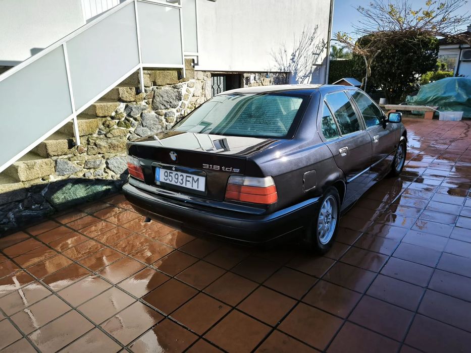 BMW 318 foto 4