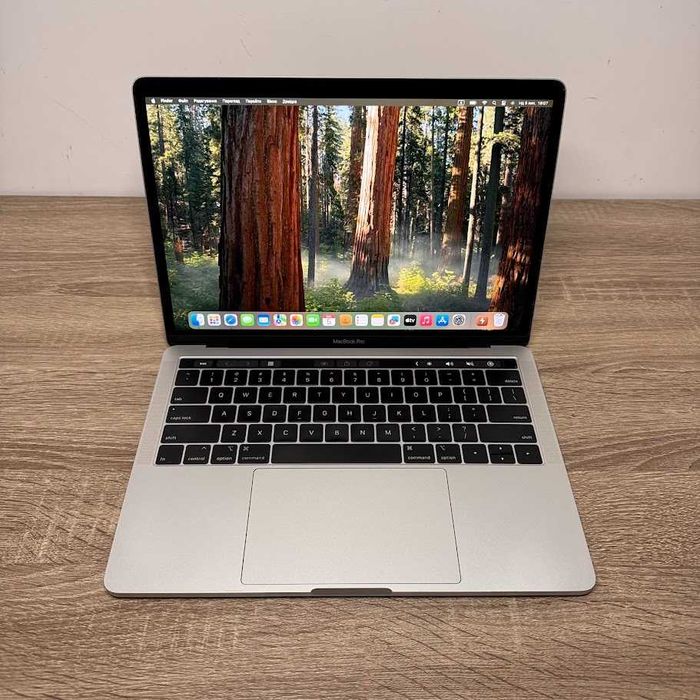 MacBook Pro 2019 року 13" i5 / 8Gb DDR3 / SSD 256Gb нова батарея (код: M1046)