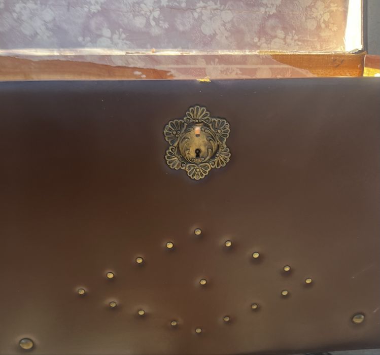 Arca/Mala vintage em madeira