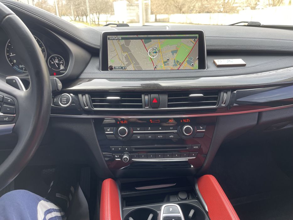 Продам Официальный автомобиль BMW X 6 X-Drive. 2117 гв