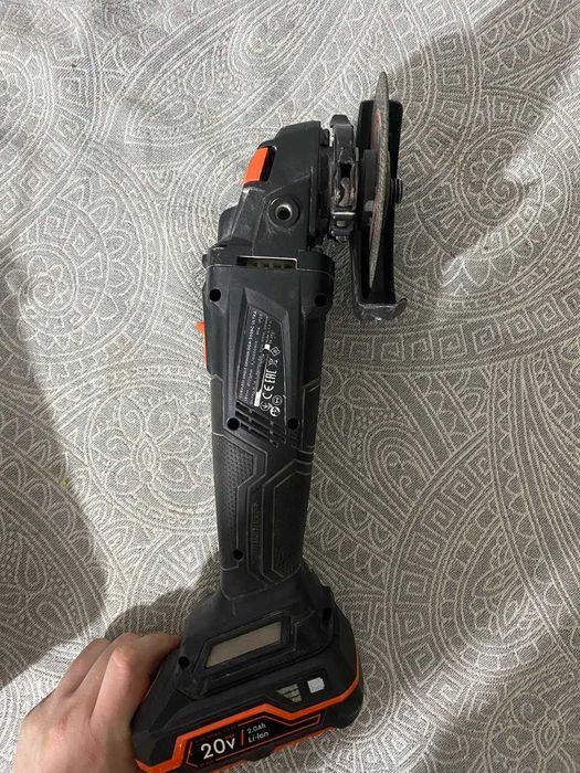 ВІДЕООГЛЯД Повний комплект. Акумуляторна шліфмашина Dnipro-M DGA-200BC