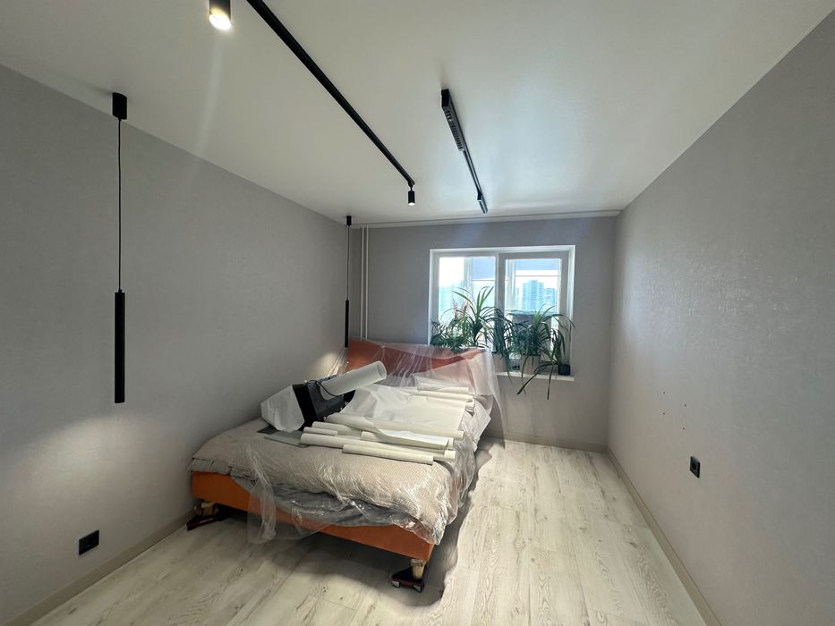 Поклейка обоев Малярные работы Комплексный ремонт