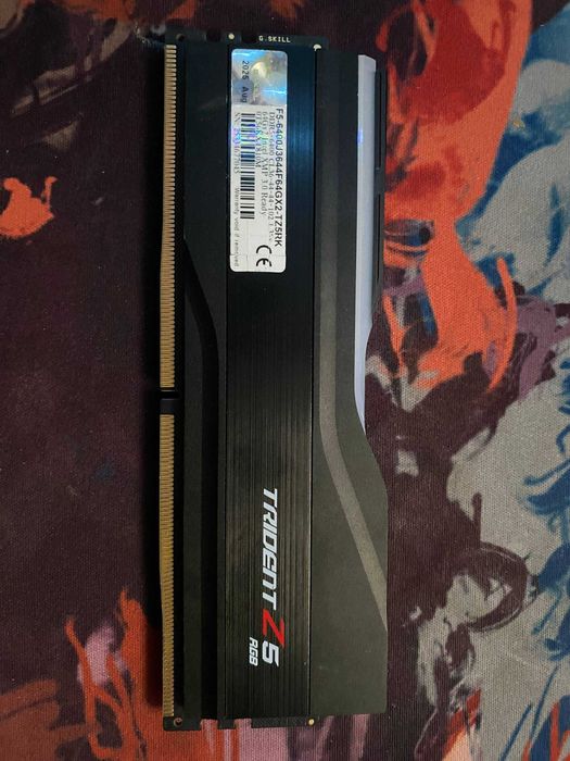 Оперативна пам'ять DDR5 G.Skill Trident Z F5-6400 mHz 64Gb