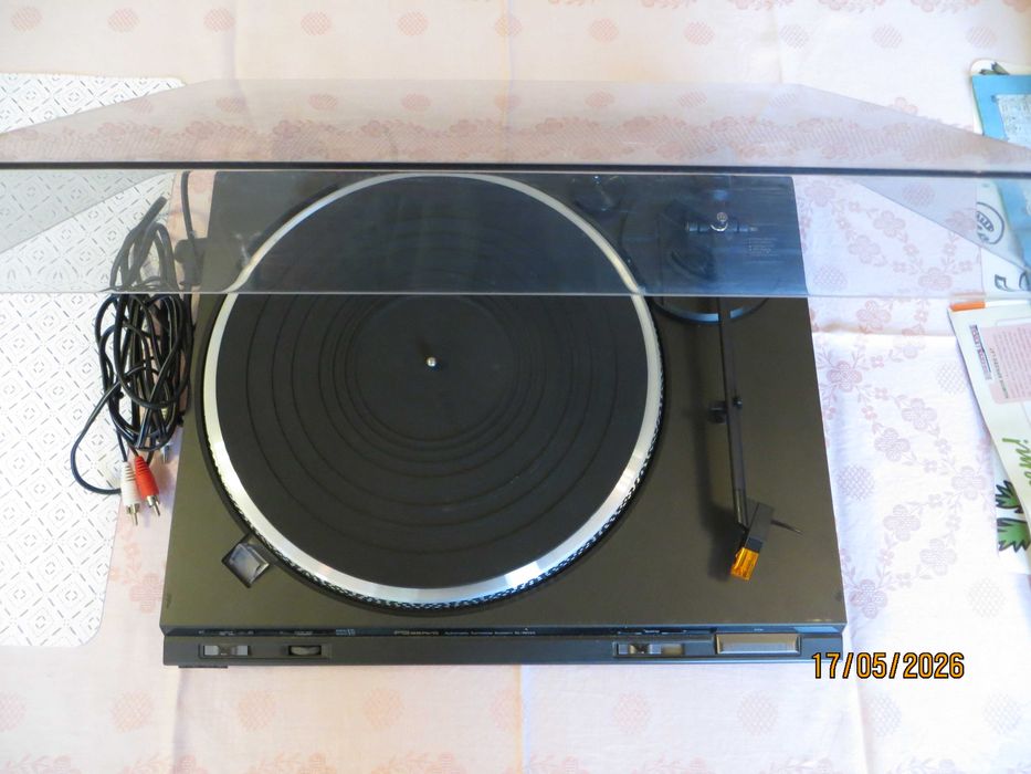 Gramofon Technics SL BD 22