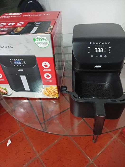 Fritadeira sem Óleo (Air Fryer) MEI 4.5L Digital – Como Nova