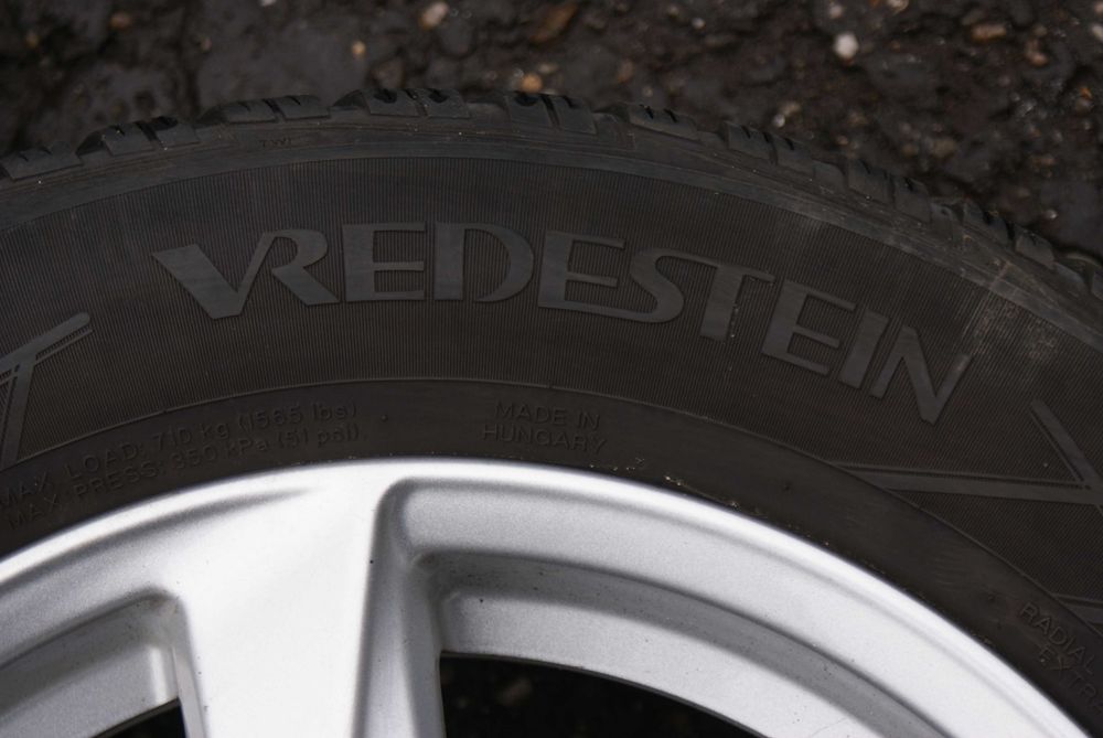 KołaZIMA Ford EcoSport 205/60r16 Vredestein czujniki TPMS