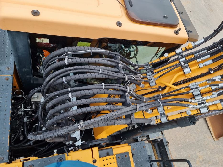 Продам экскаватор Hyundai HW 180 D , 2022 года