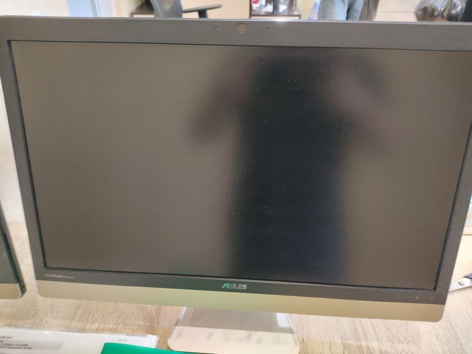 Моноблок Asus Vivo AiO V221IDUK-BA010D: 7 000 грн. - Настільні комп ...