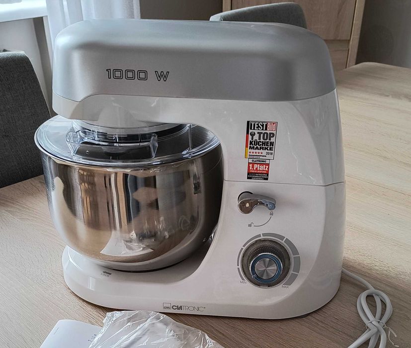 Robot kuchenny planetarny Clatronic KM3709 nowy