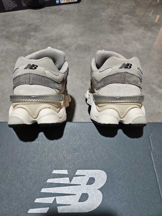 New Balance 9060 Rain Cloud Grey R.40
