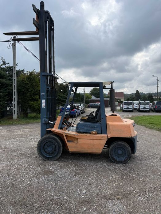 Wózek Widłowy Toyota 3FD35