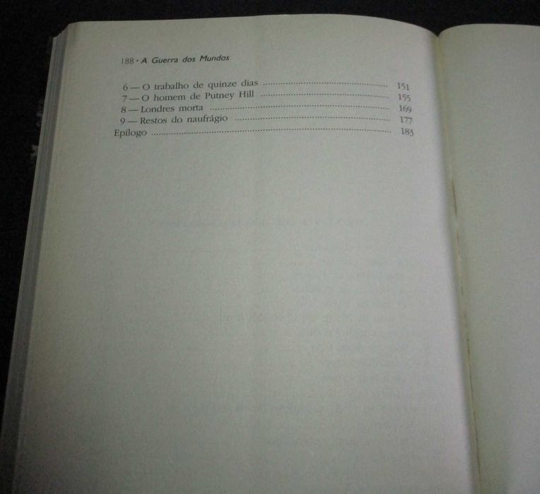 Livro A Guerra dos Mundos H. G. Wells