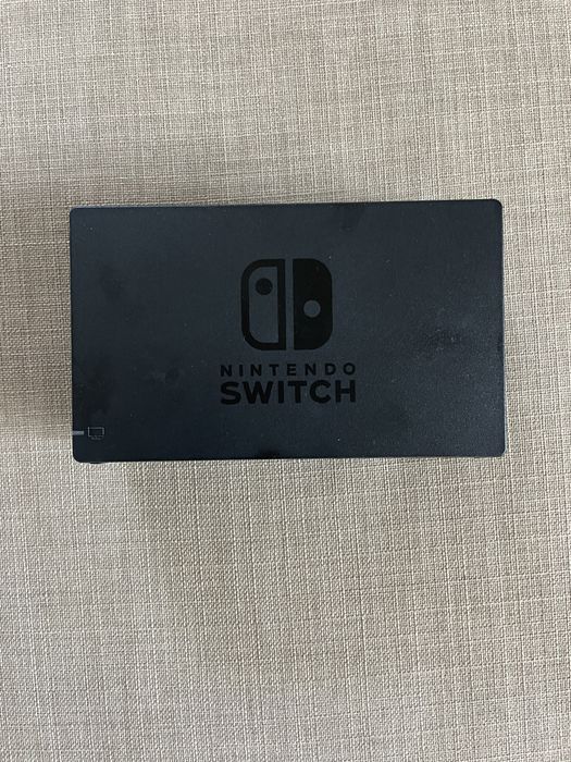 Pack Nintendo Switch + 4 Joy-Cons (2 Pares) + Comando Sem Fios PowerA Mario + Dock TV + Capa