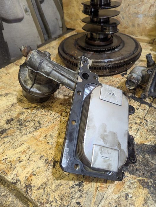 двигун subaru EE20 2.0 дизель запчастини мотор субару аутбег