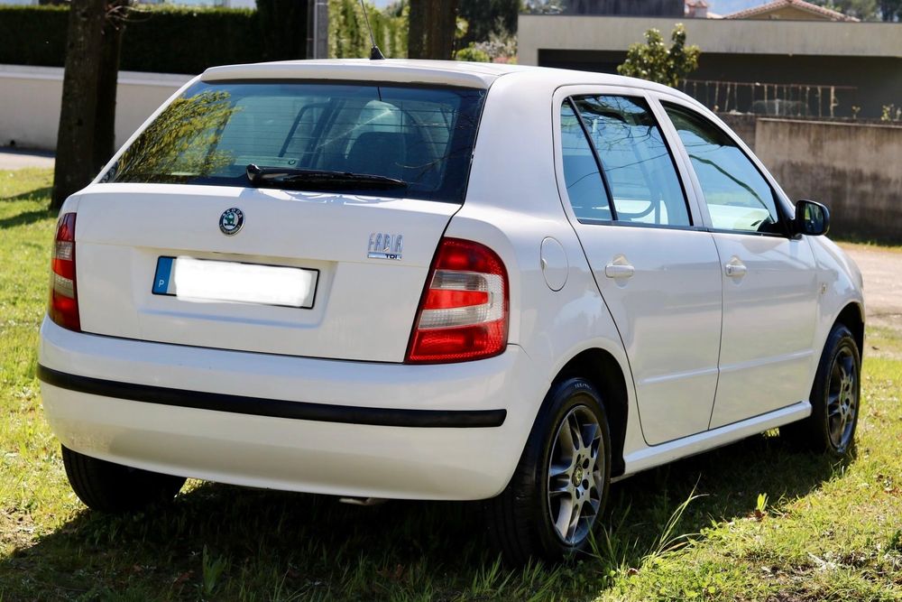 Skoda Fabia 1.4 TDi 75cv | 2005 | Nacional | Comercial