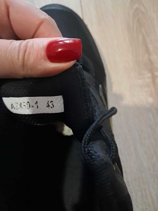 Чоловічі кросівки зимові Adidas