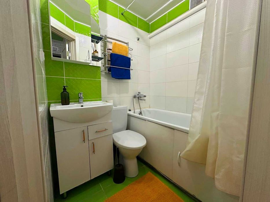 Відмінний напівЛЮКС.Квартира подобово,погодинно.Центр.Посуточно