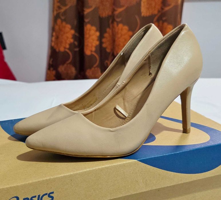 Sapatos Marypaz Tamanho 37 novo