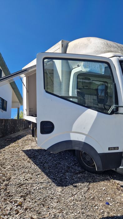 Nissan Cabstar 3513