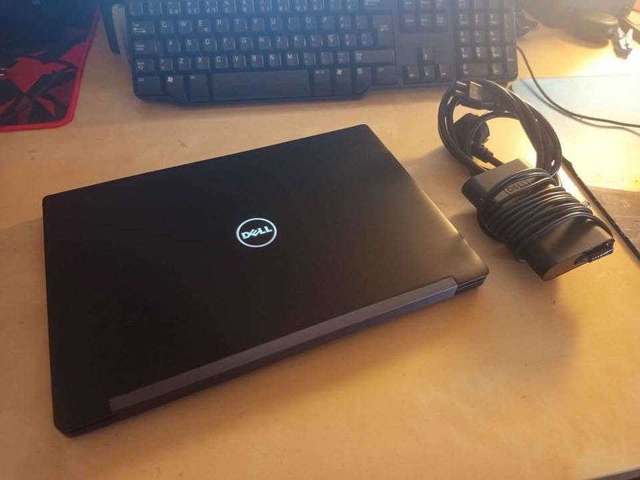 Portátil Dell Latitude 7280 / Win 11 Pro / Intel i5 / Ecra FHD 12.5" / Bateria 10 Horas / SSD / DDR4