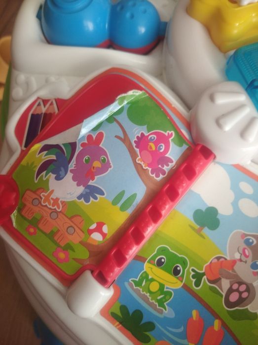 Stolik edukacyjny