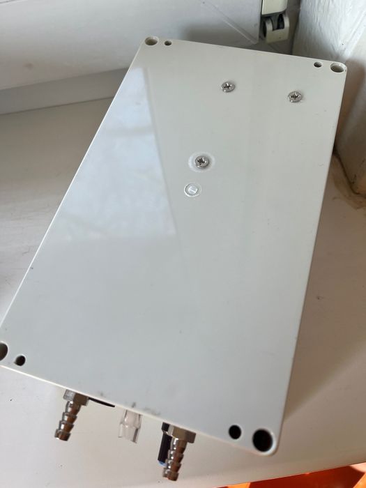 Електричний імпульсний насос 12В до доїльного апарату для кіз