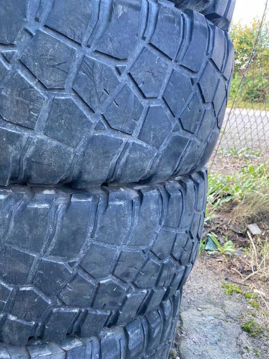 резина BFGoodrich Mud Terrain T/A KM3 265/65 R17 120Q XL