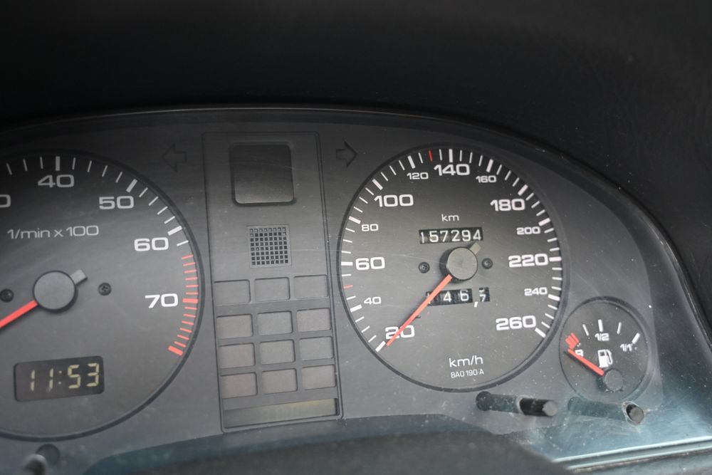 Audi 80  cabrio  2.3 benzyna