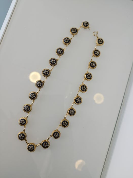 Colar dourado em prata 925