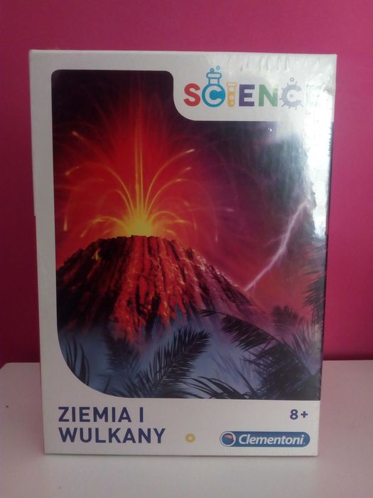 NOWY | Ziemia i wulkany - nauka przez zabawę | clementoni | 8+