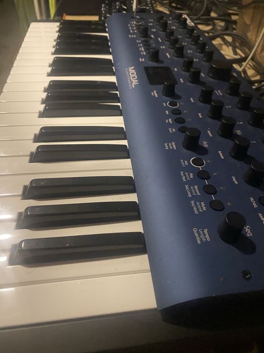 Cobalt 8 synthesizer