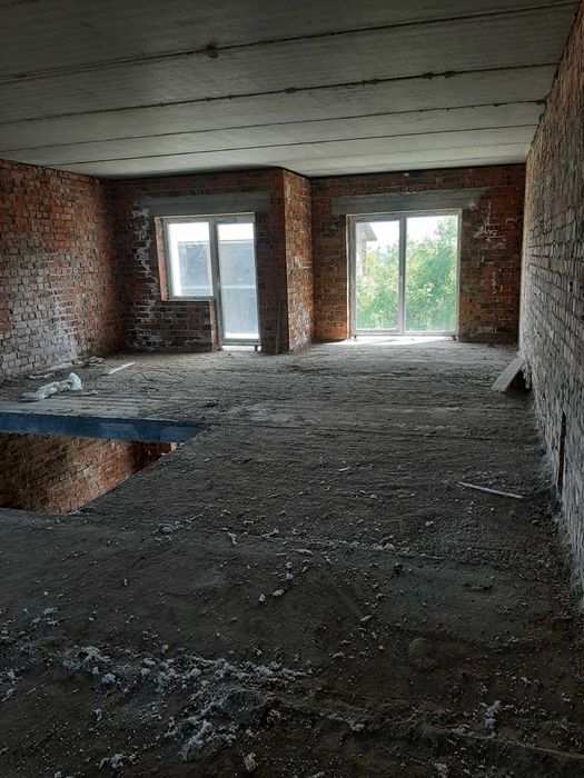 Продажа котеджу в м.Самбір