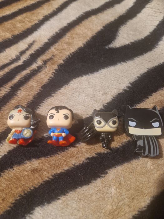 Figurki Super Heros  kinder joy - 4szt