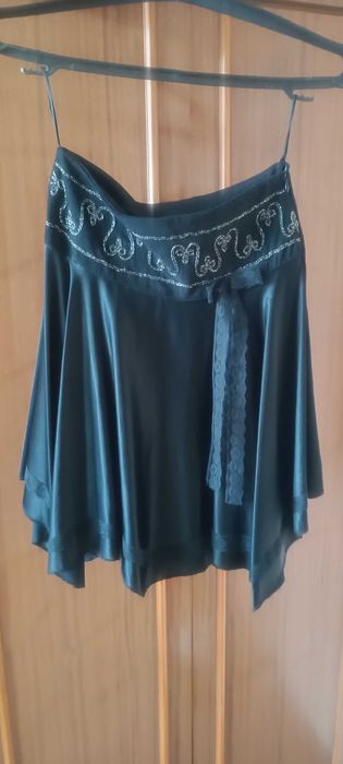 Спідниця жіноча чорна