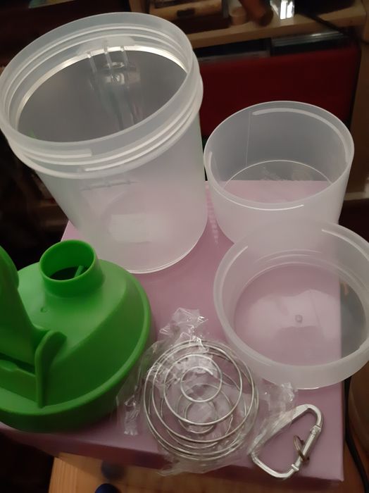 Brand-New Complete Blender