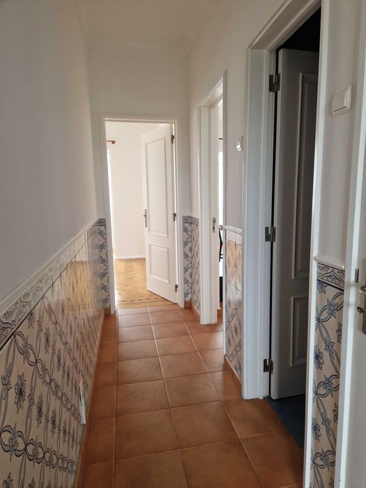 T2 -Fantástico as Portas de Benfica. Arrenda-se