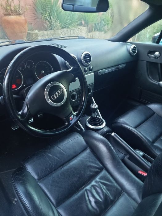 Audi TT de 2001 tracção as 4 e 225cv