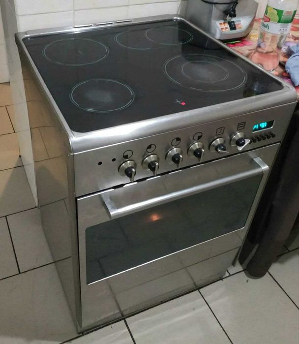 Майстер з ремонту пральних машин, індукційних плит у Чернівцях