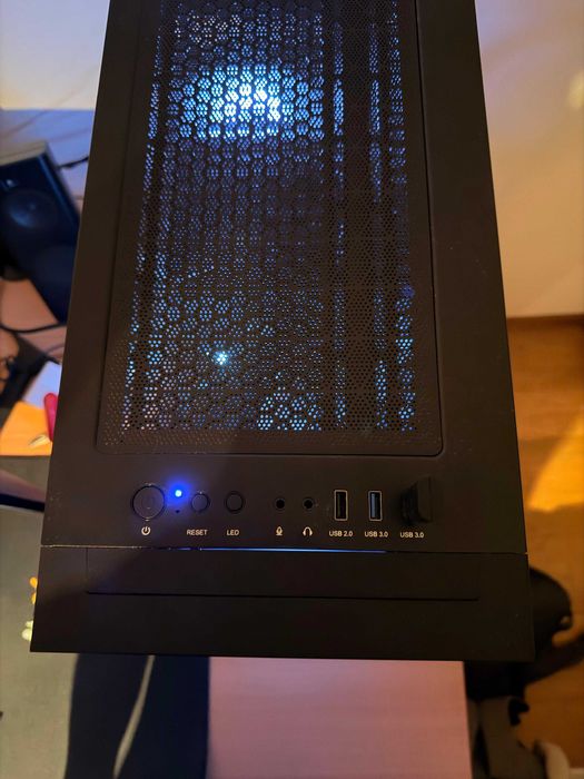 PC / Computador / Torre Gaming Ryzen 7600X, RTX 3070 C/ 32gb Ram DDR5